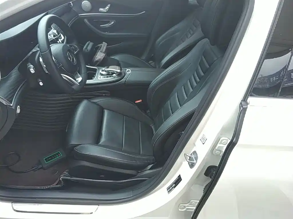 Mercedes-Benz E-Class 2018 Facelift E 200 L Sport фото 15