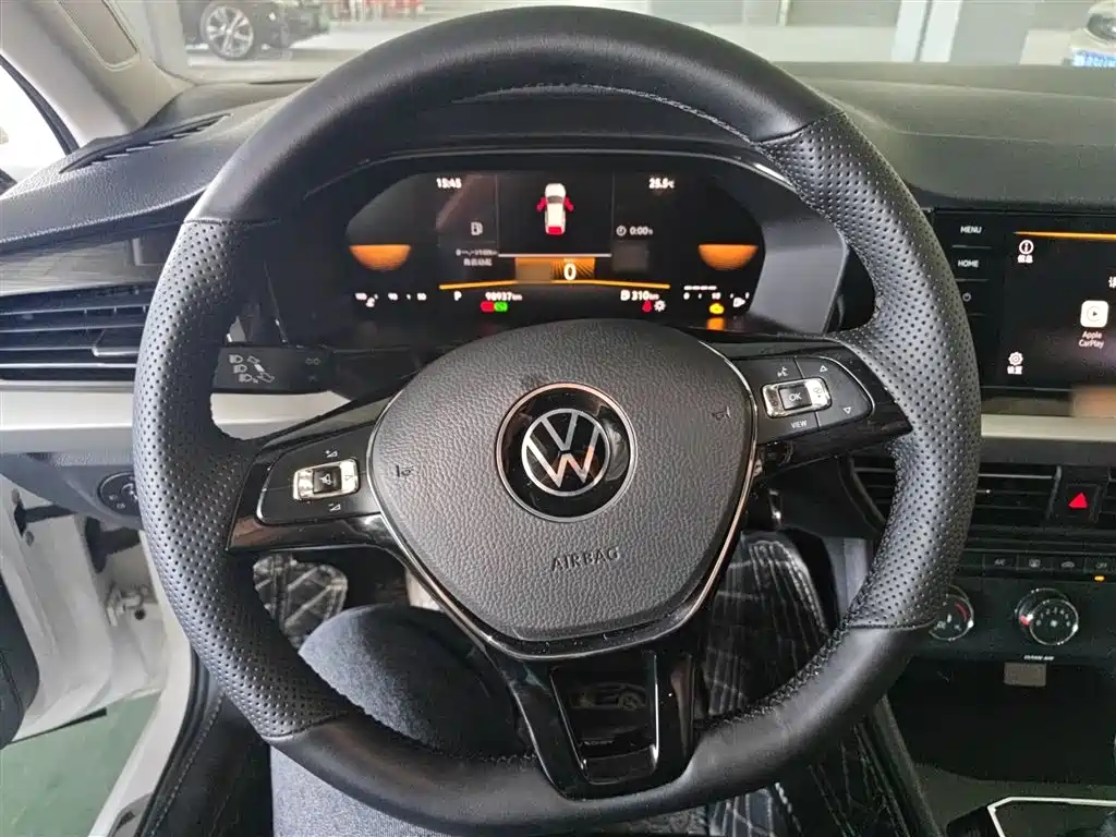 Volkswagen Lavida 2021 1.5L Auto Comfort Edition фото 3