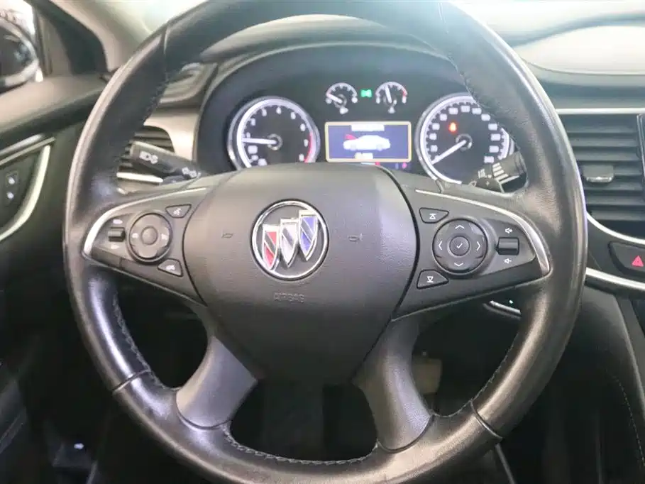 Buick LaCrosse 2021 652T Luxury Edition фото 6