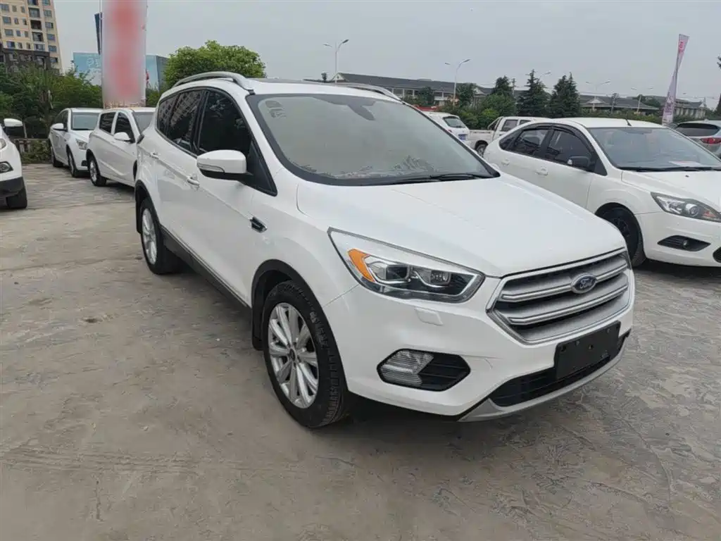 Photo 4 - Ford Kuga