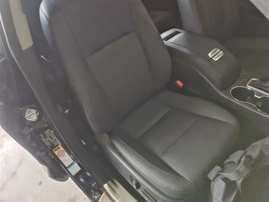 Toyota Highlander 2017 2.0T 4WD Premium 7-Seater фото 25