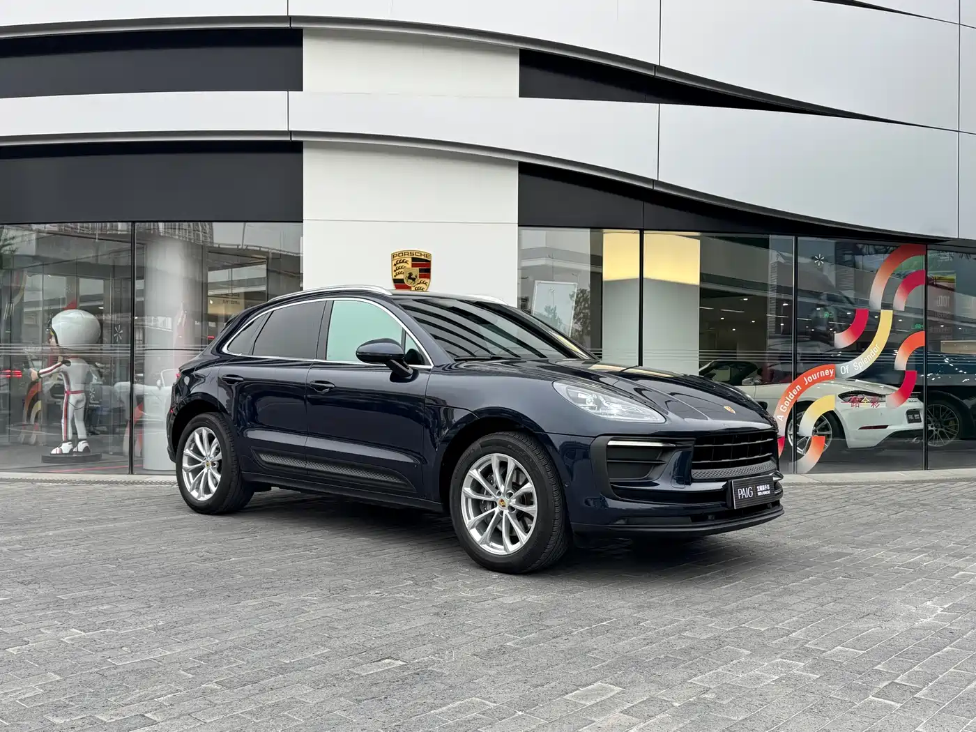 Porsche Macan 2023 Macan 2.0T фото 3