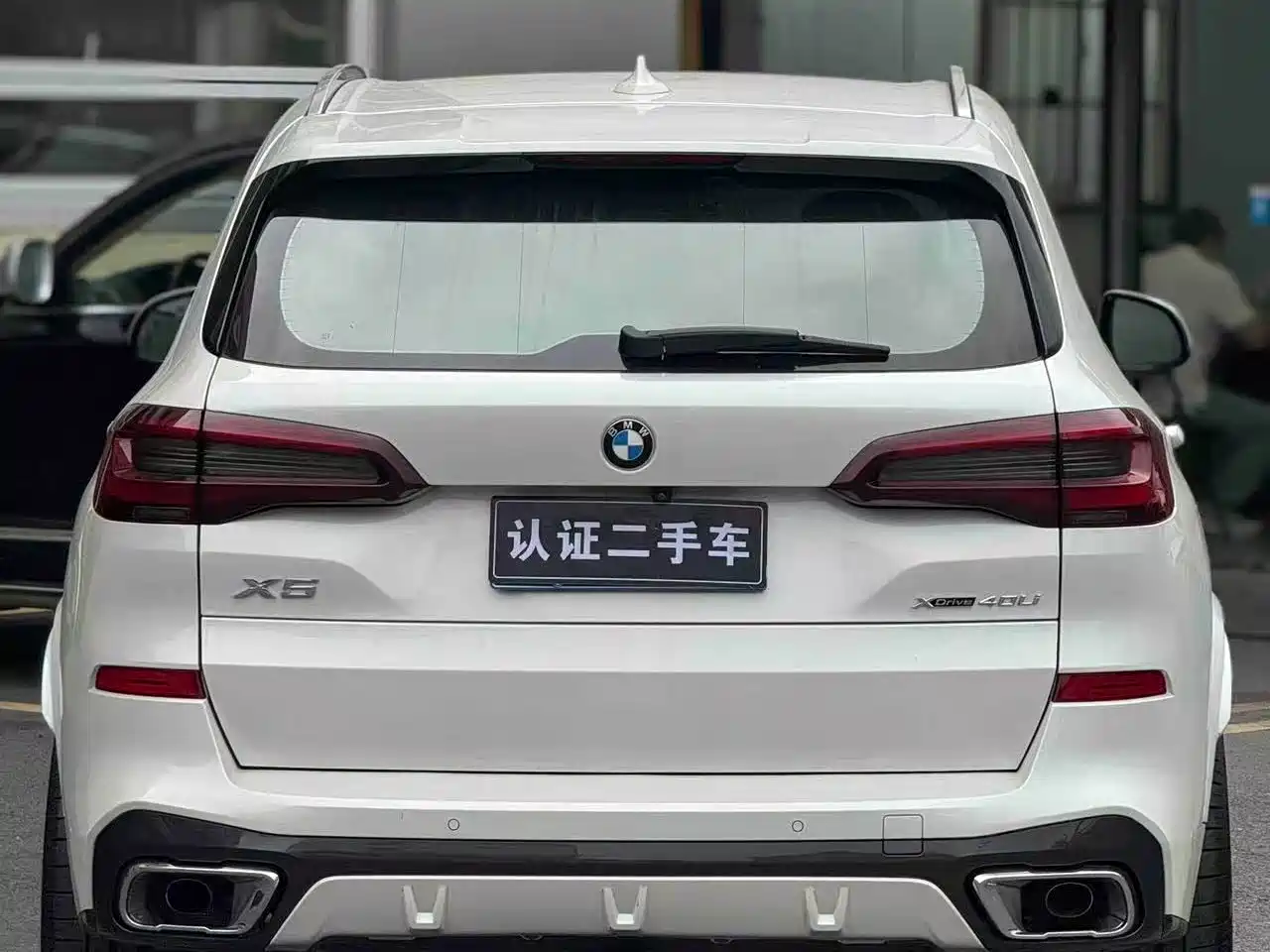 BMW X5 2022 xDrive 30Li Premium M Sport Package фото 3