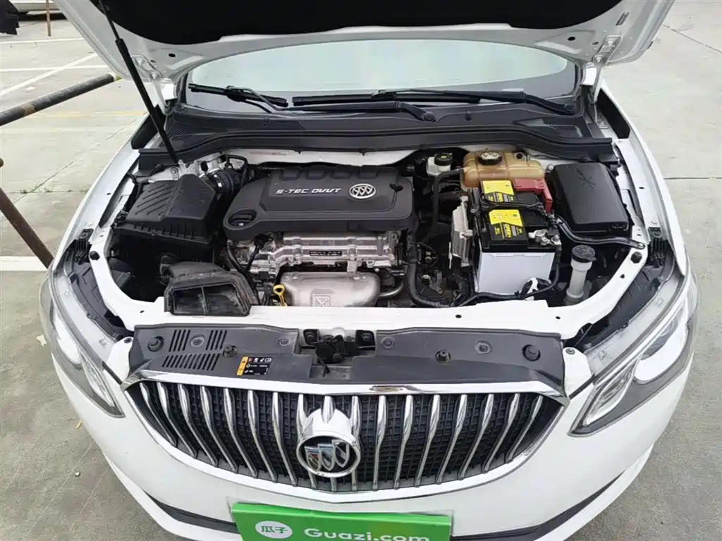 Buick Excelle 2015 15N Automatic Progressive фото 20