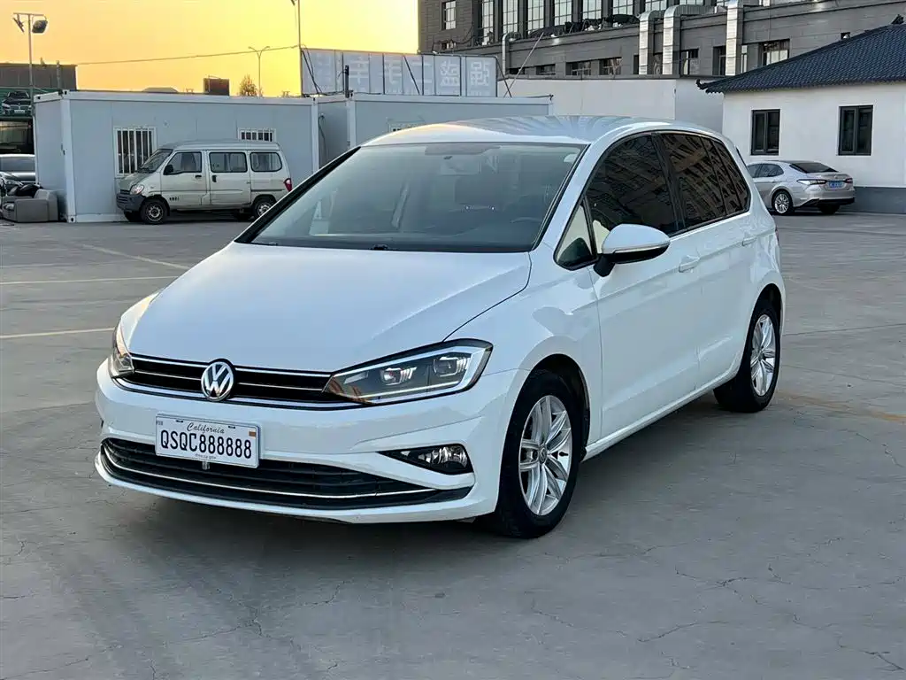 Volkswagen Golf Sportsvan 2019 1.6L Automatic Pure Edition China V