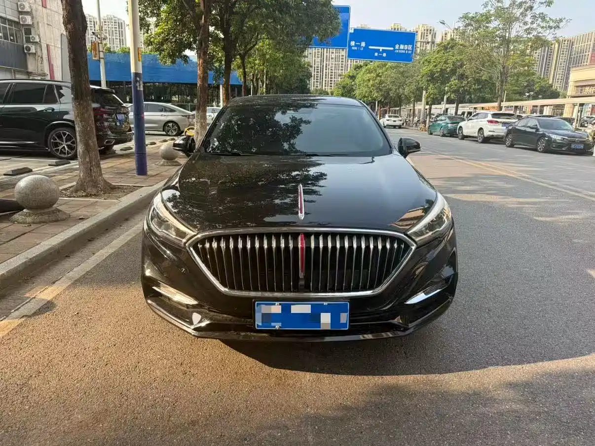 Hongqi H5 2022 Classic 1.8T Auto Smart Connect Flagship Enjoyment Edition фото 2