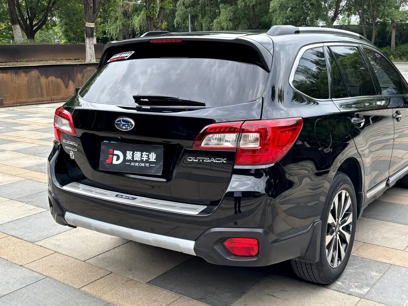 Subaru Outback 2015 2.5i Sport Navigation Edition фото 7