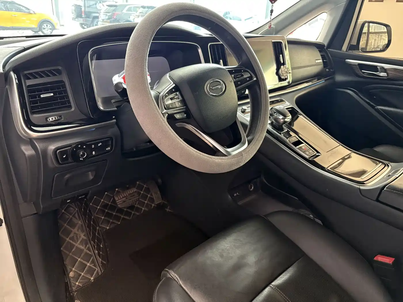 GAC Trumpchi Trumpchi M8 2021 Master Series 390T Prestige Edition фото 7