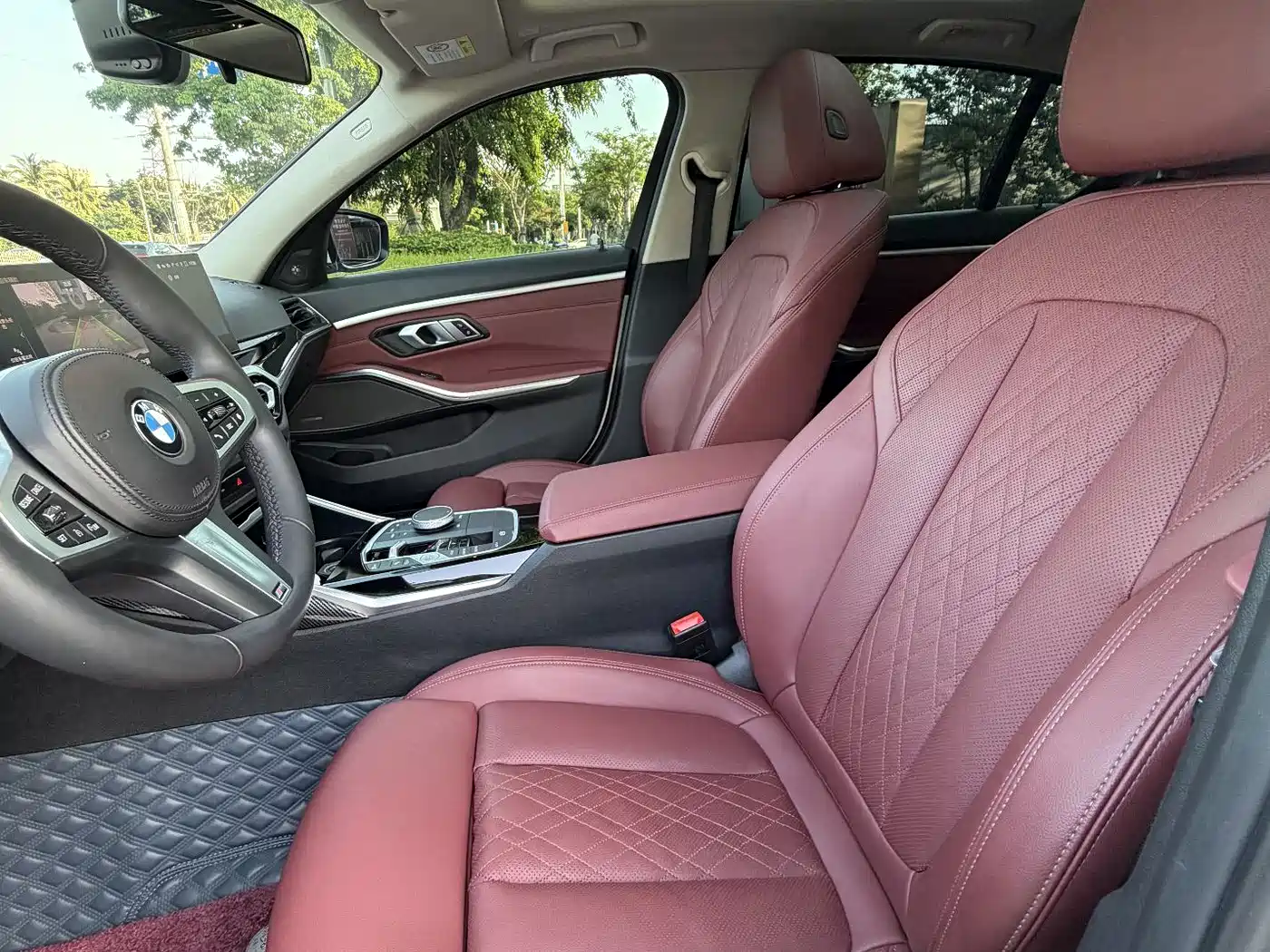 BMW 3 Series 2023 320Li M Sport Package фото 10