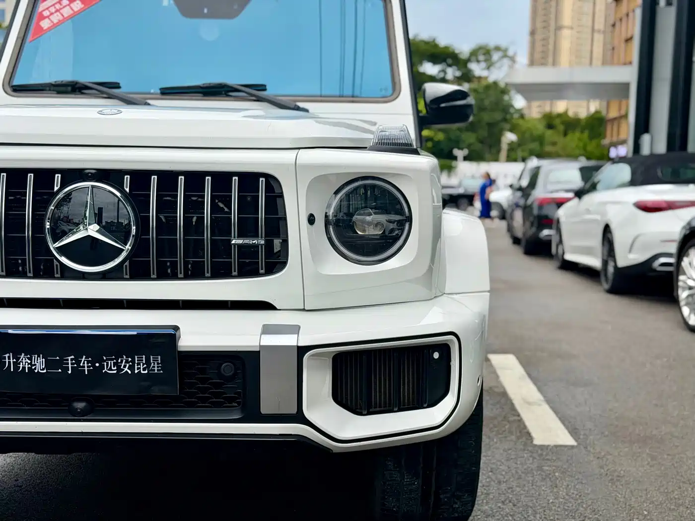 صورة 22 - Mercedes-Benz G-Class AMG