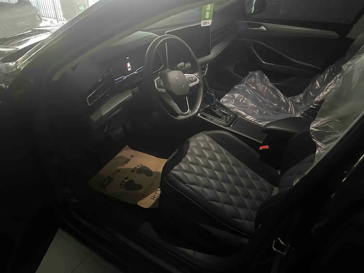 Volkswagen Sagitar 2023 280TSI DSG Surpass Plus Edition фото 17