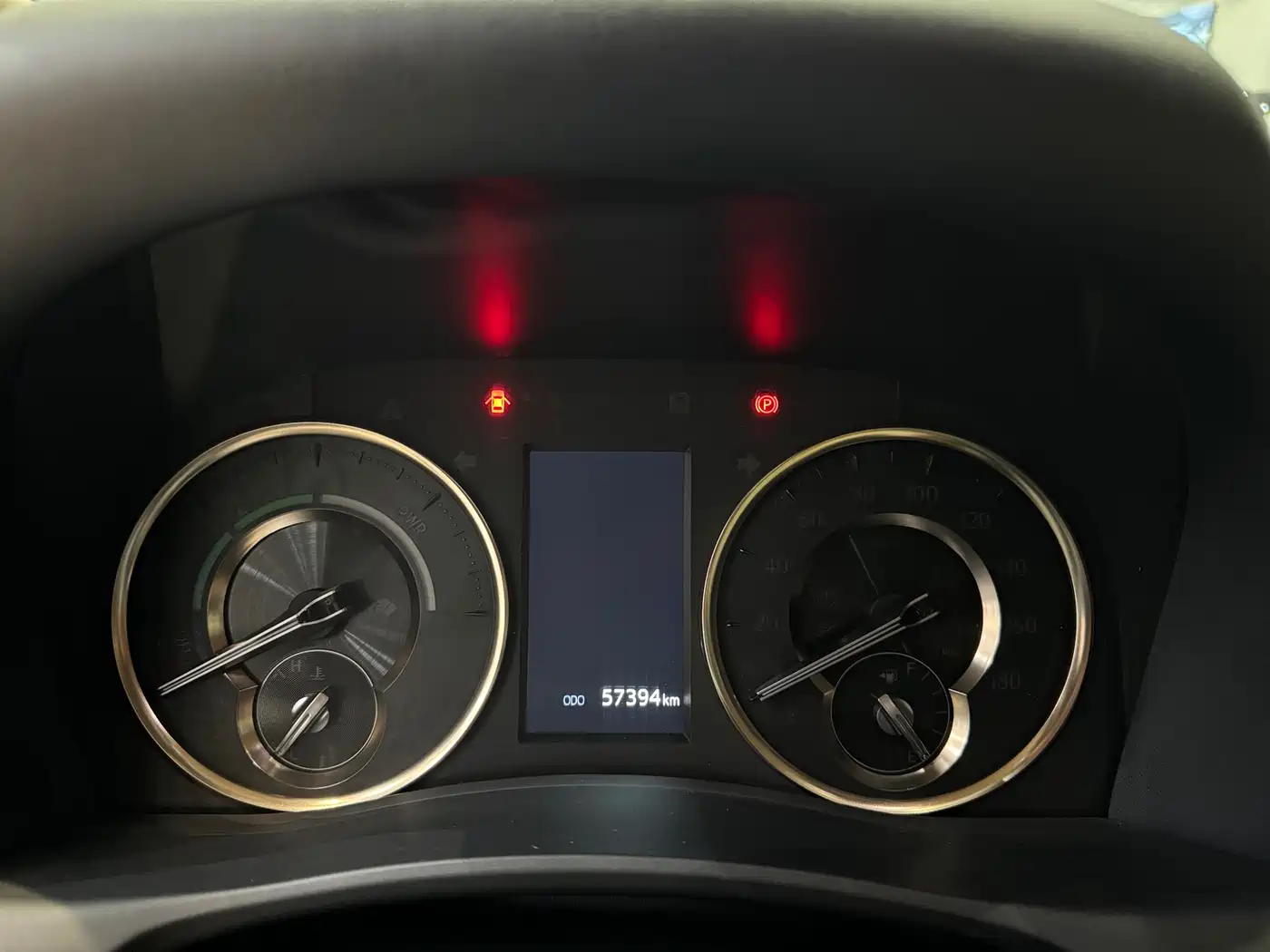 Toyota Alphard 2021 Hybrid 2.5L Premium фото 14