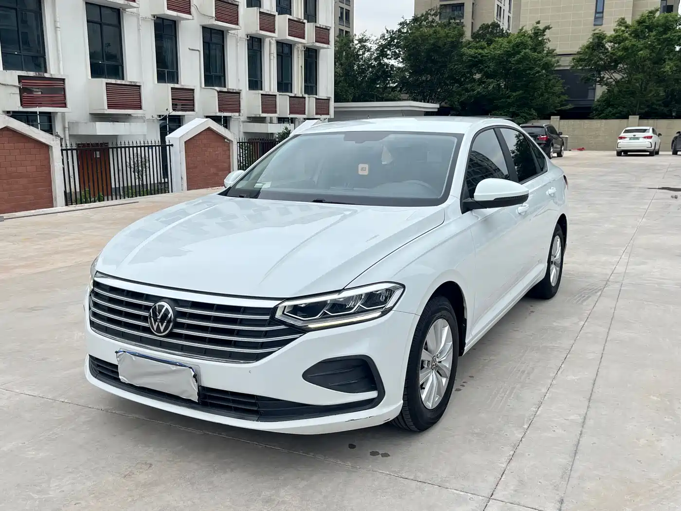 Volkswagen Lavida 2023 1.5L Auto Luxury Edition