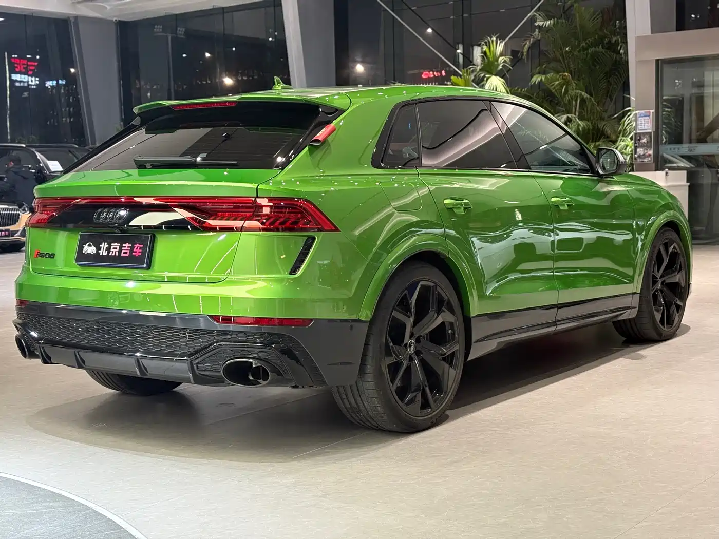 AUDI RS Q8
