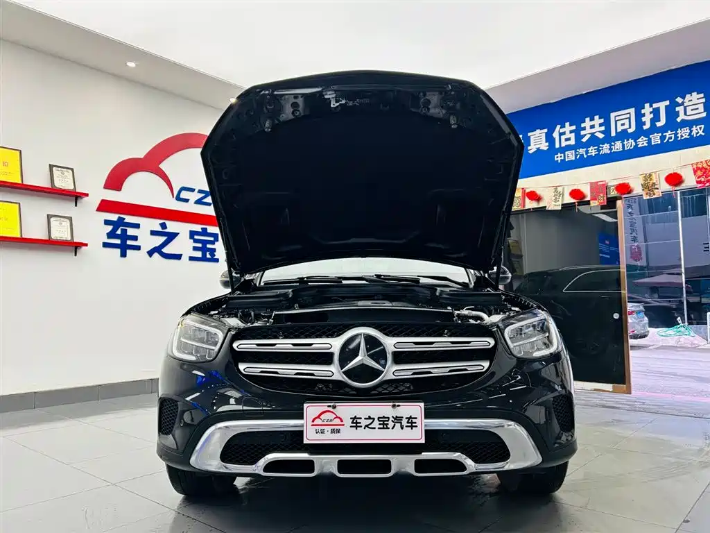Mercedes-Benz GLC 2021 GLC 260 L 4MATIC Sporty фото 26