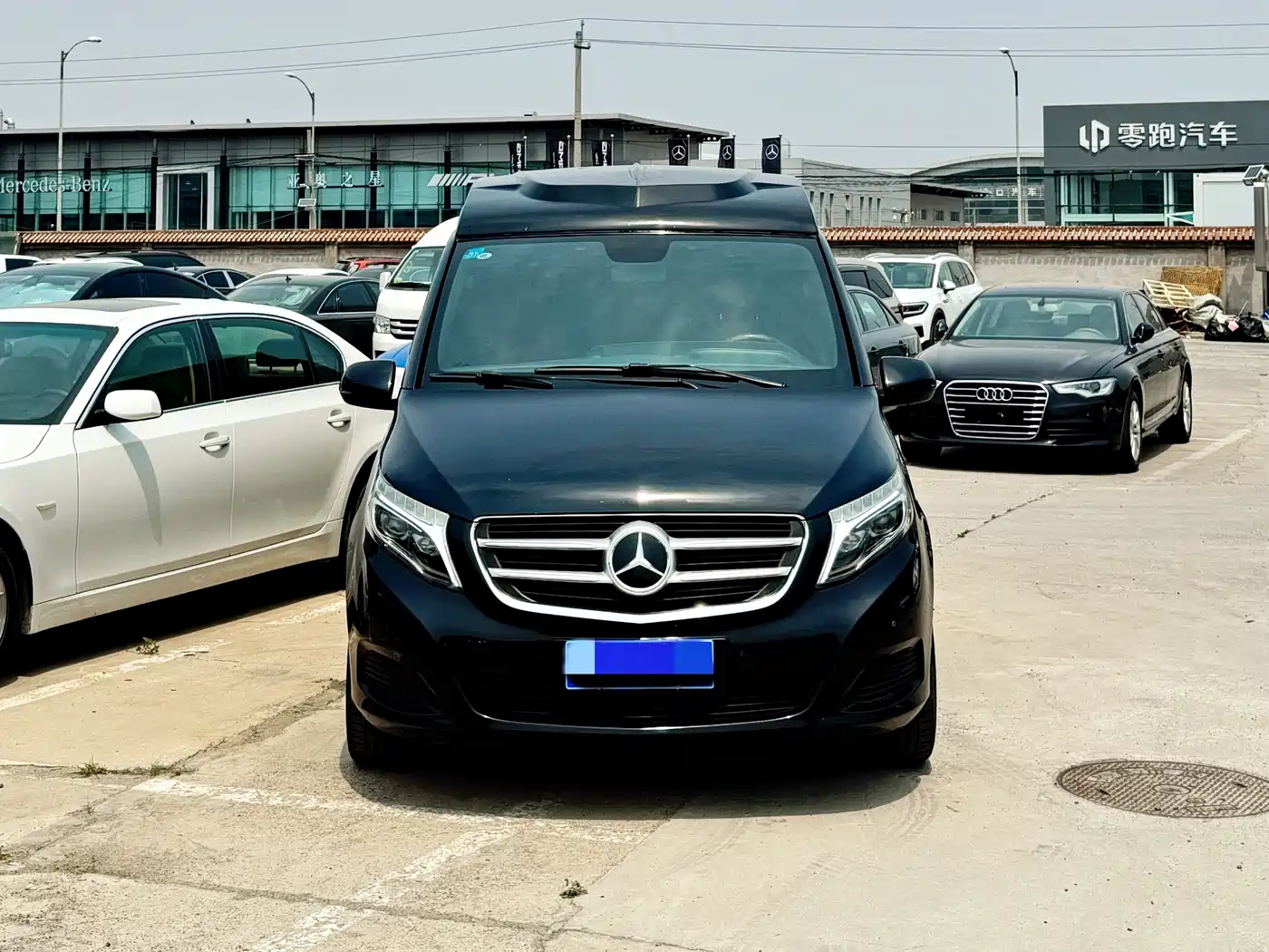Mercedes-Benz Vito 2018 2.0T Elite Edition 7-Seater China V фото 2