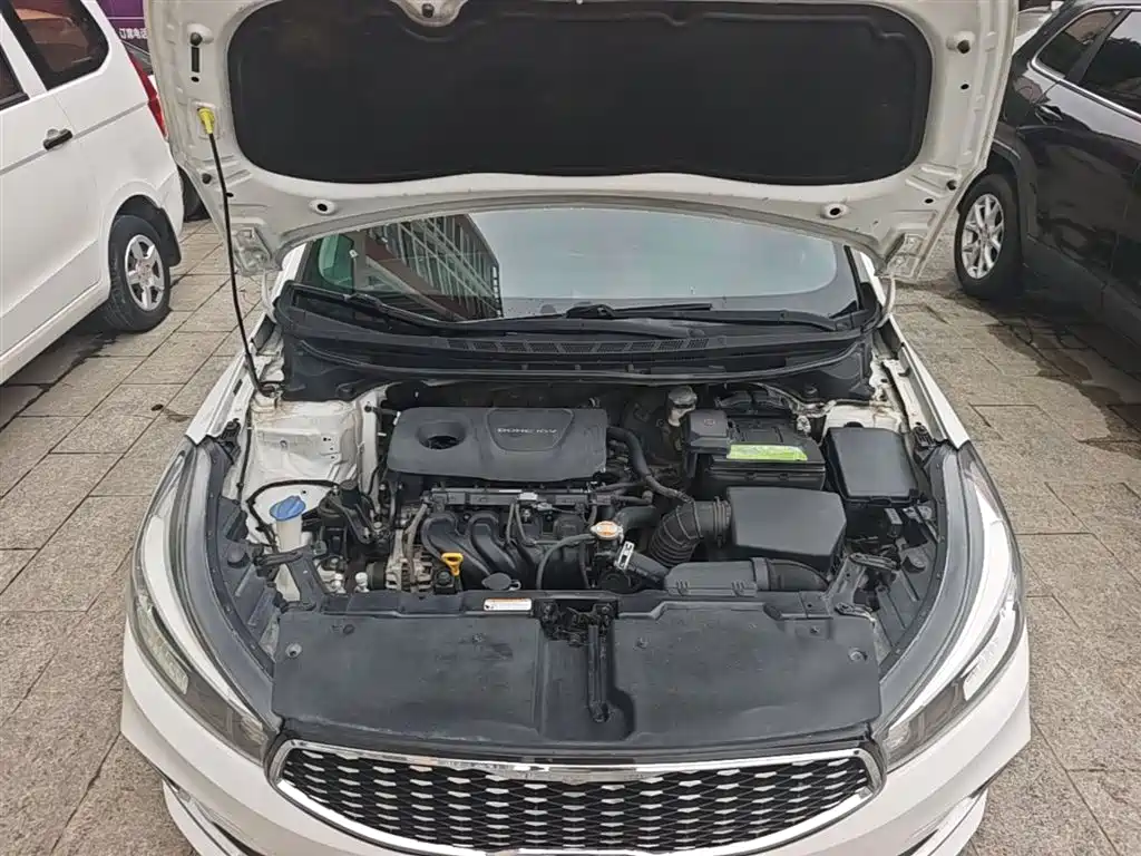 Kia K3 2016 1.6L Automatic GLS фото 20