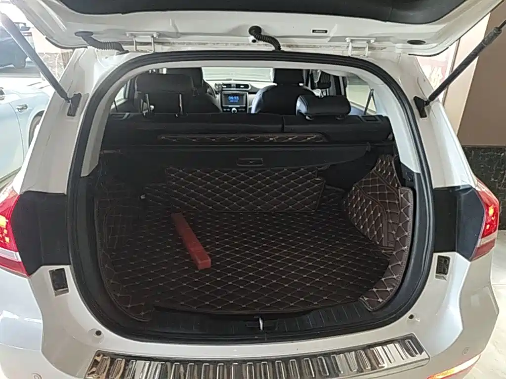 Фото 19 - Haval H2