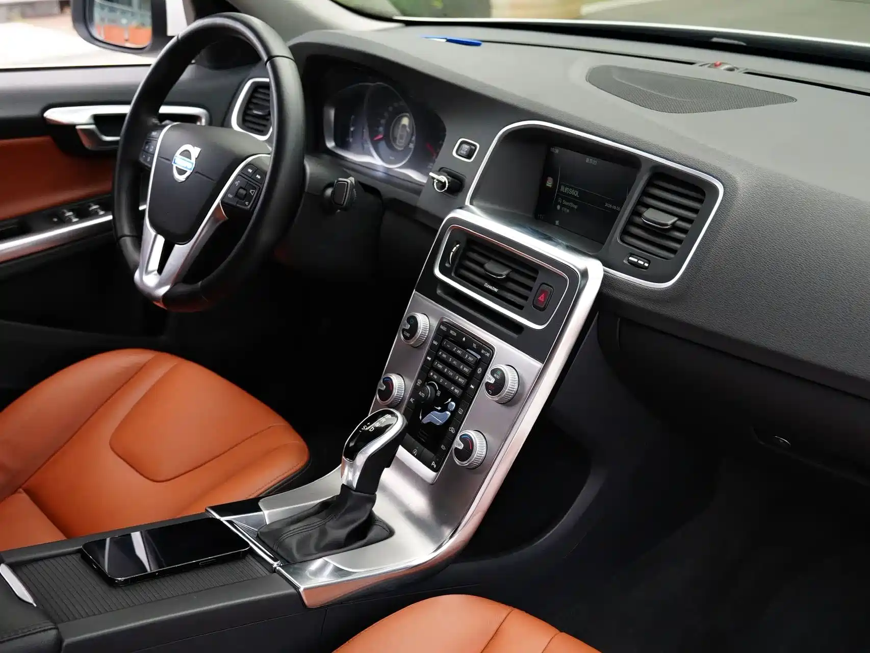 Photo 9 - Volvo S60