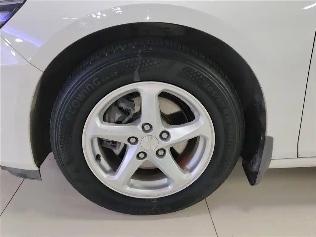 Chevrolet Malibu XL 2018 530T Auto RuiXiang Edition фото 23
