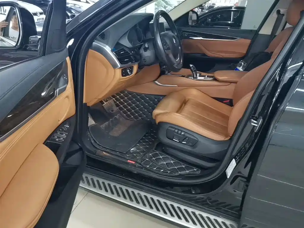 BMW X6 2018 xDrive28i фото 23
