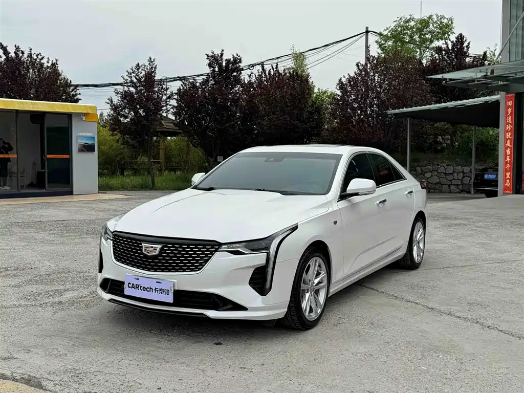 CADILLAC CT4