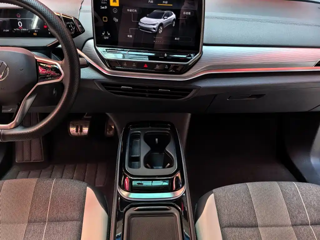 VOLKSWAGEN ID.4 CROZZ