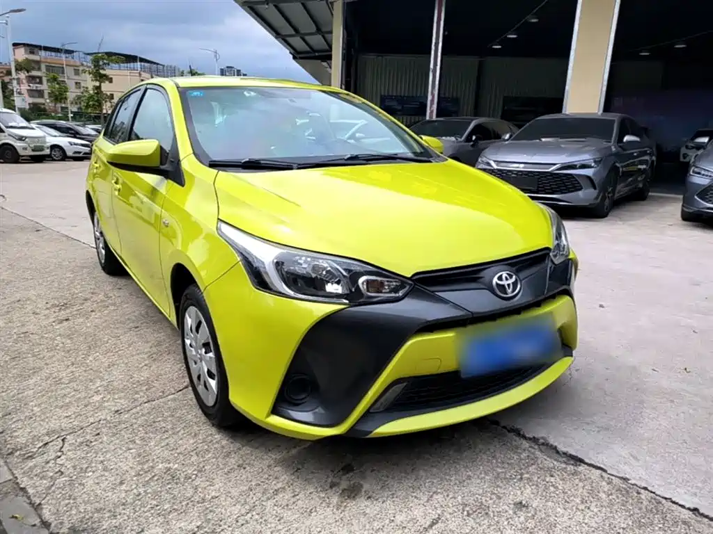 Toyota YARiS L Zhi Xuan 2016 Facelift 1.5E CVT Charming Edition фото 4