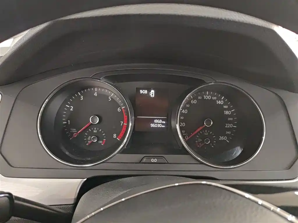 Volkswagen Lamando 2017 230TSI DSG Trend Edition фото 12