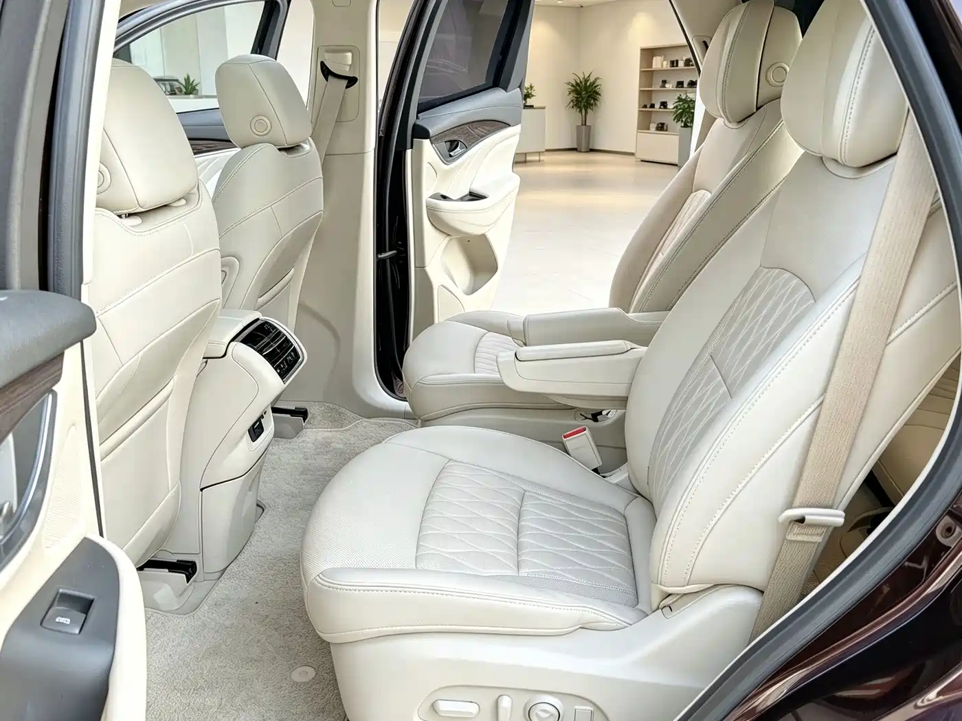 Buick Enclave 2022 2022 652T 4WD Avenir 6-Seater