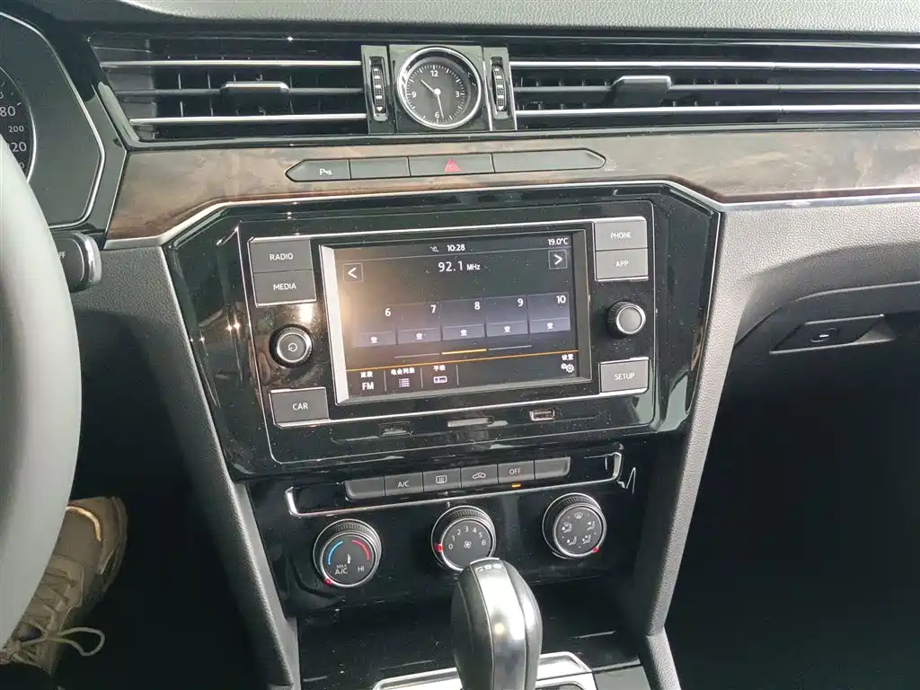Volkswagen Magotan 2019 330TSI DSG Leading China VI фото 13