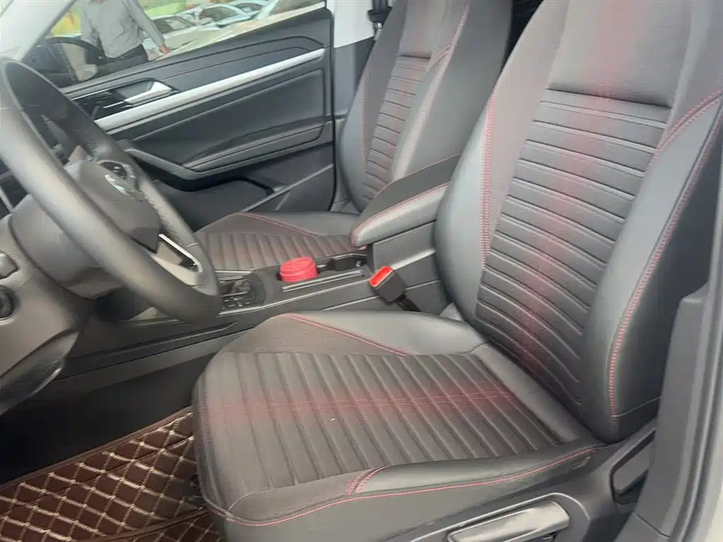 Volkswagen Lavida 2024 Model 300TSI DSG Starlight Full Comfort Edition фото 10