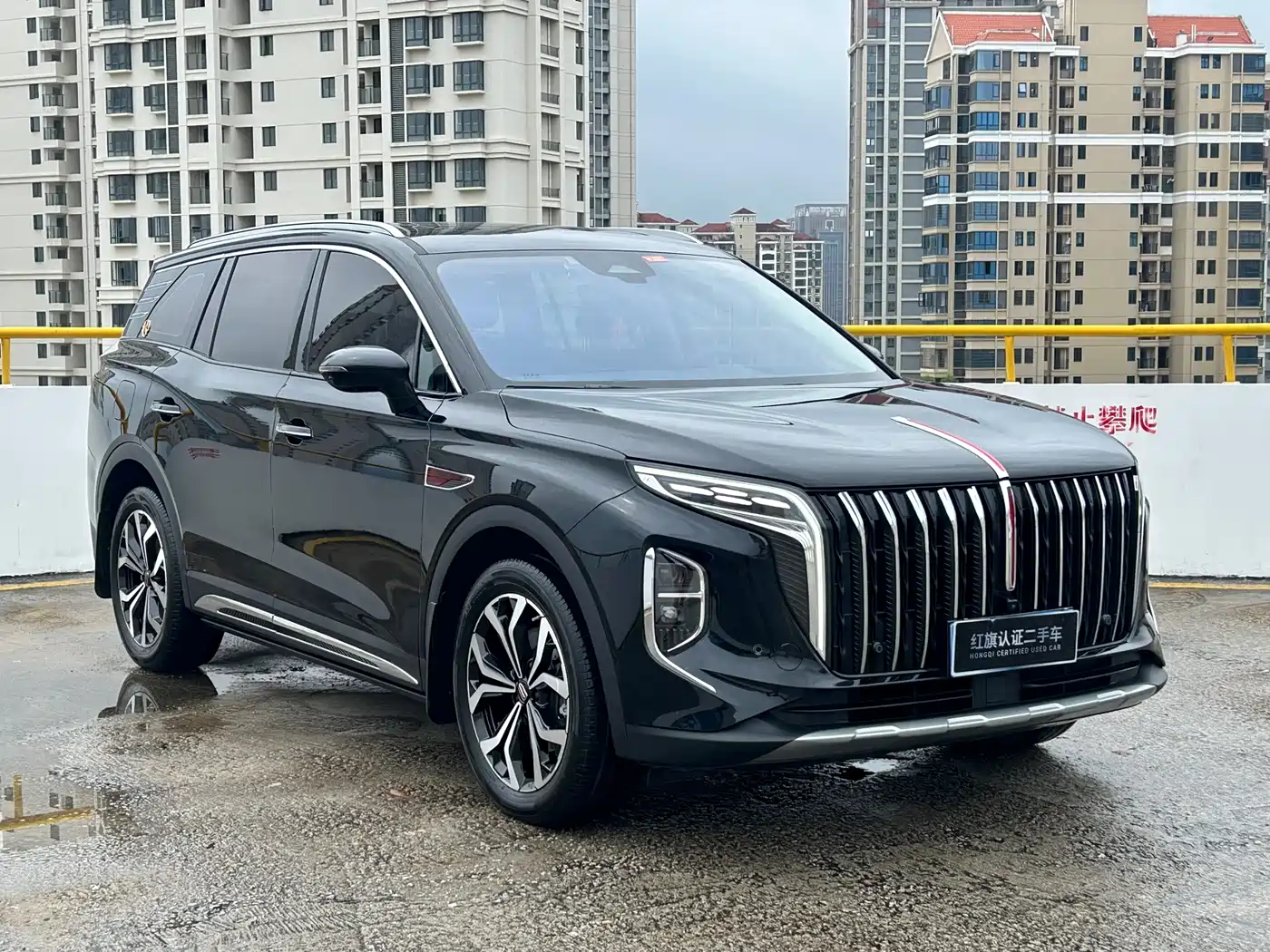 Hongqi HS7 2024 2023 2.0T Auto 4WD Qi Chang Edition 6-Seater