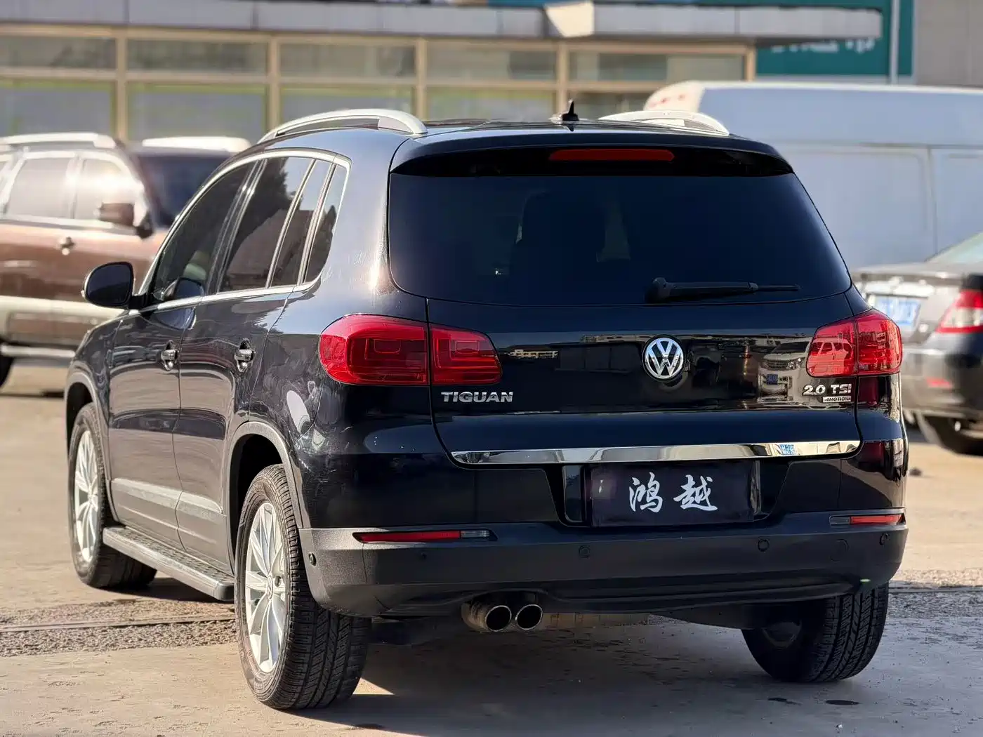 Volkswagen Tiguan 2012 2.0TSI Comfort фото 4