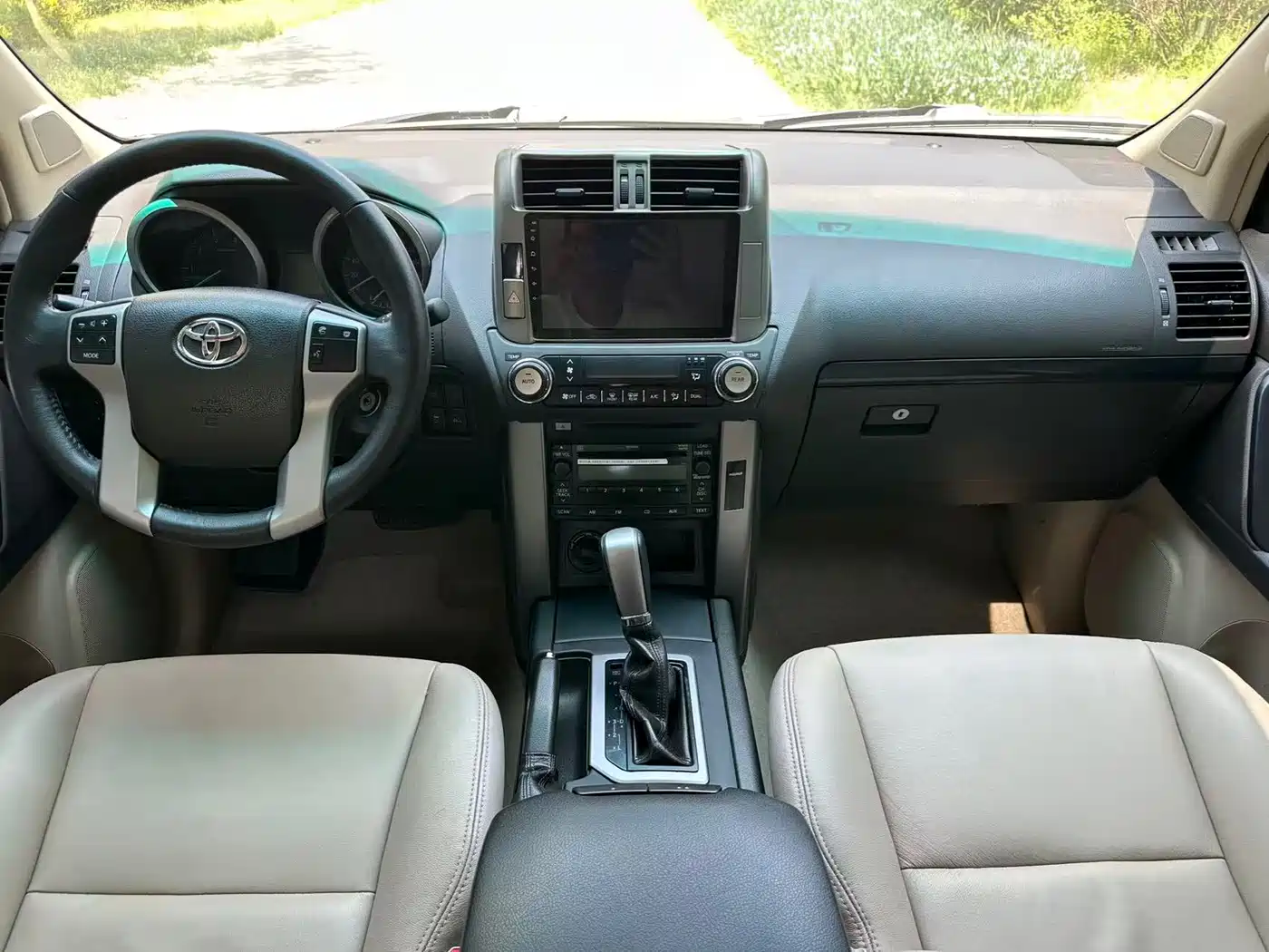 Toyota Prado (Import) 2010 2.7L Automatic Standard фото 10