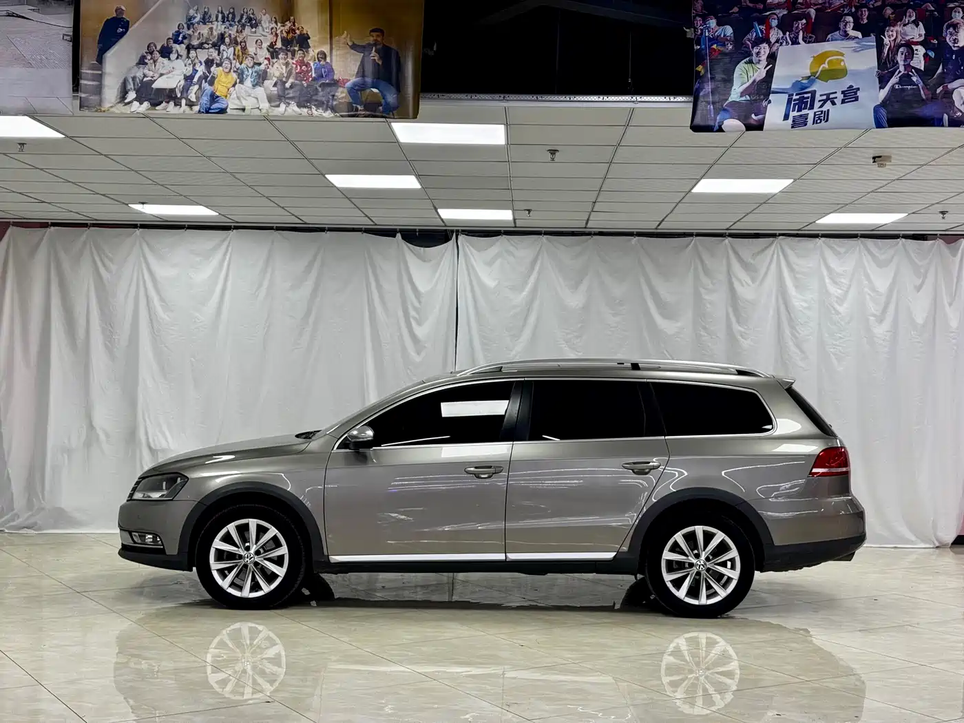 Volkswagen Magotan (Import) 2012 Wagon 2.0TSI 4WD Comfort фото 8