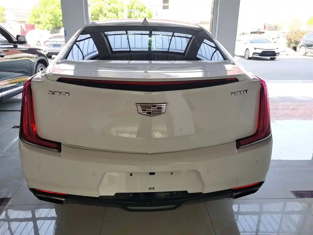 Cadillac XTS 2018 28T Technology фото 4