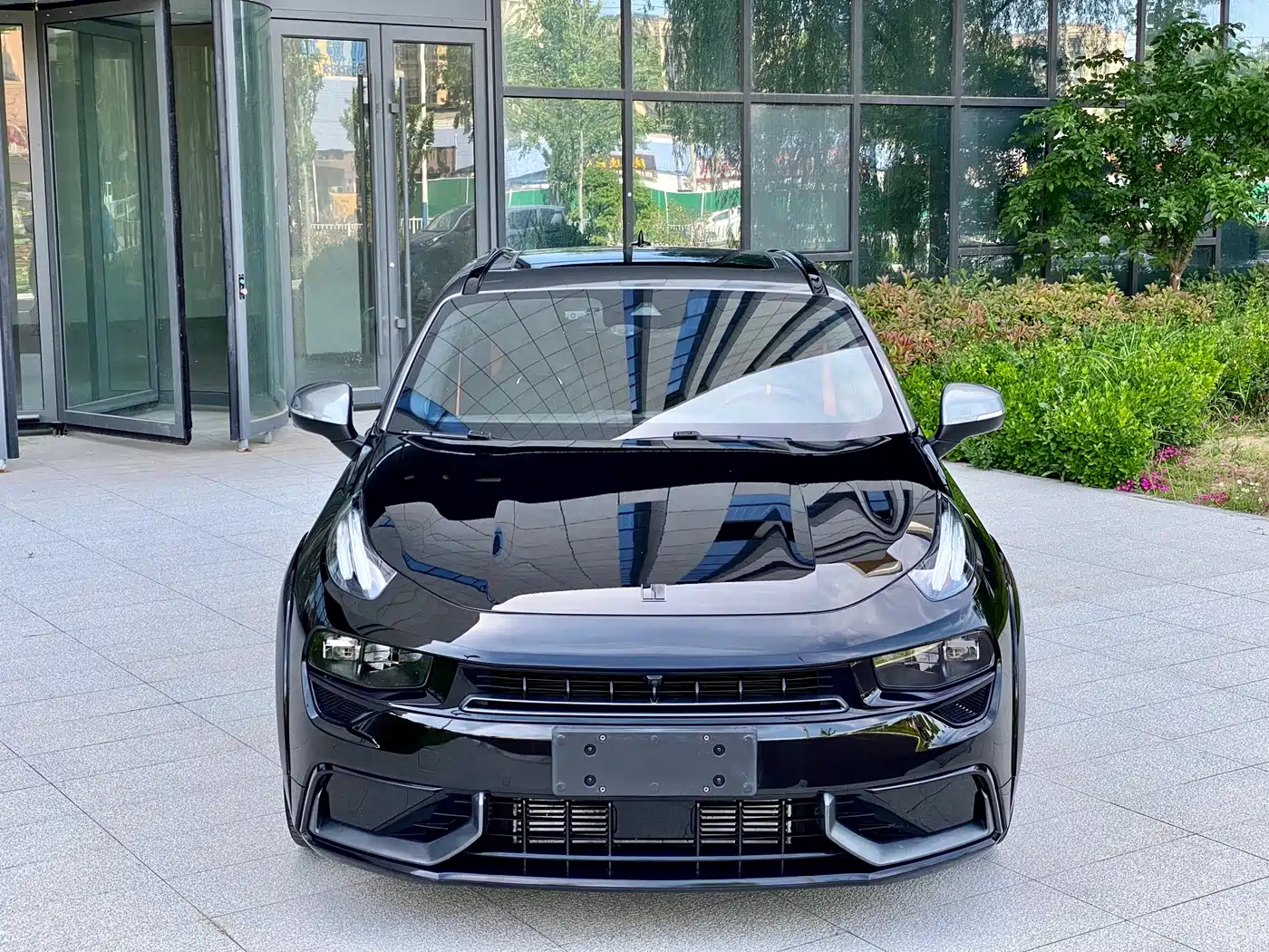 Lynk & Co 02 Hatchback 2021 2.0TD Halo Driving Control Package Edition фото 2