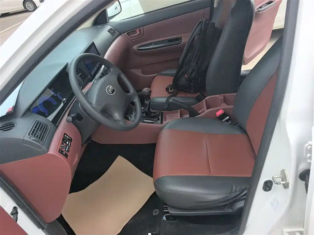 BYD F3 2018 1.5L Manual Classic фото 15
