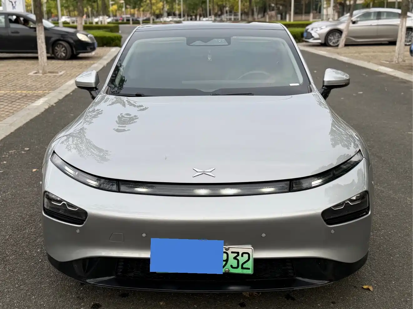 Фото 2 - XPeng P7