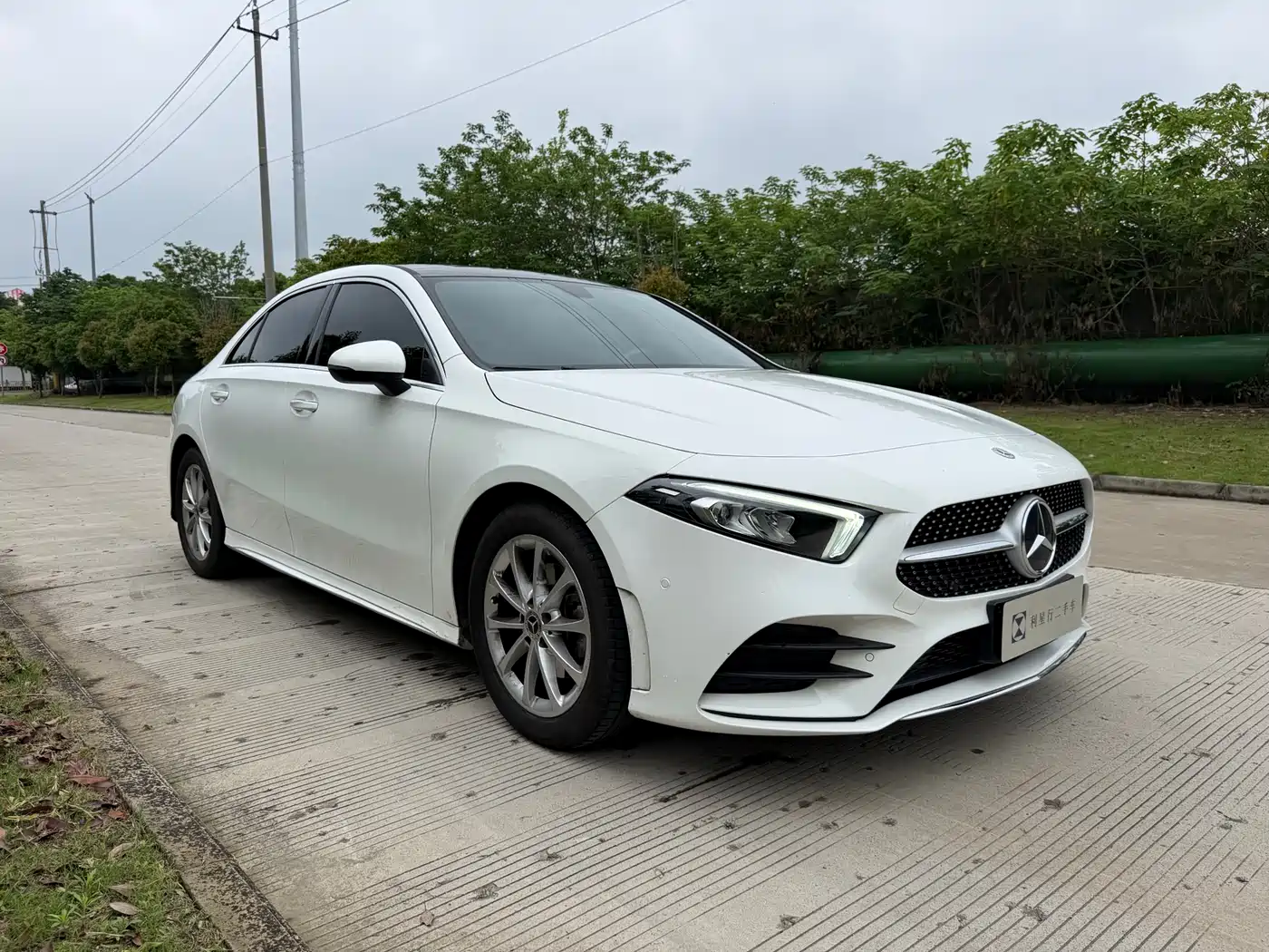 Mercedes-Benz A-Class 2021 A 200 L Sport Sedan Fashion Edition фото 8