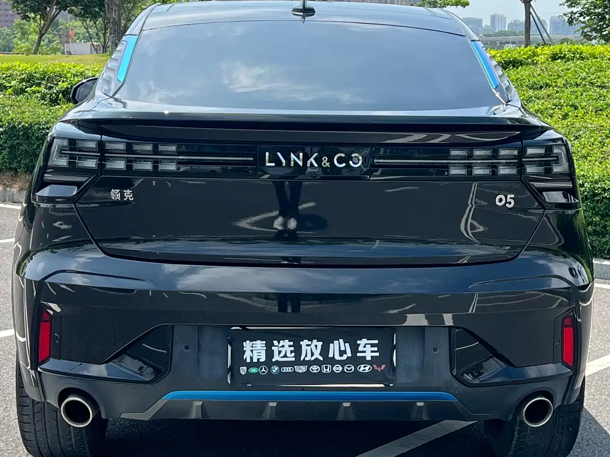 Lynk & Co 05 2022 2.0TD 2WD Shine Halo фото 5