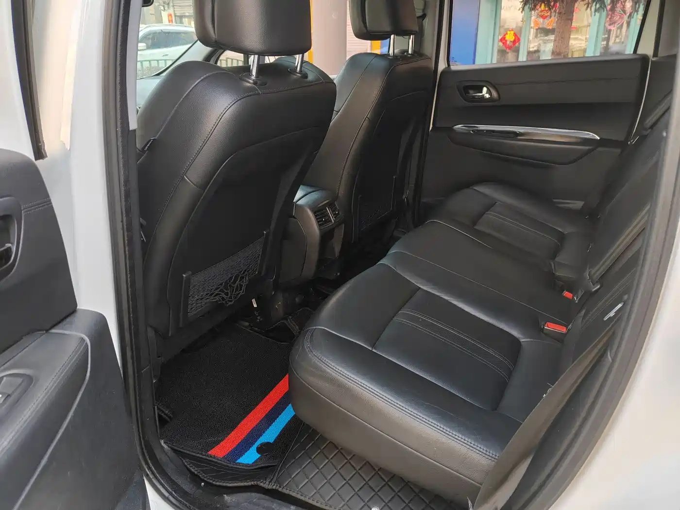 Peugeot 3008 2013 1.6THP Roland Garros Edition фото 9