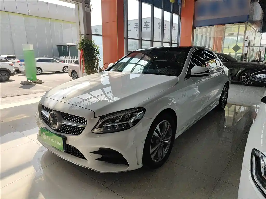 MERCEDES-BENZ CLASS C
