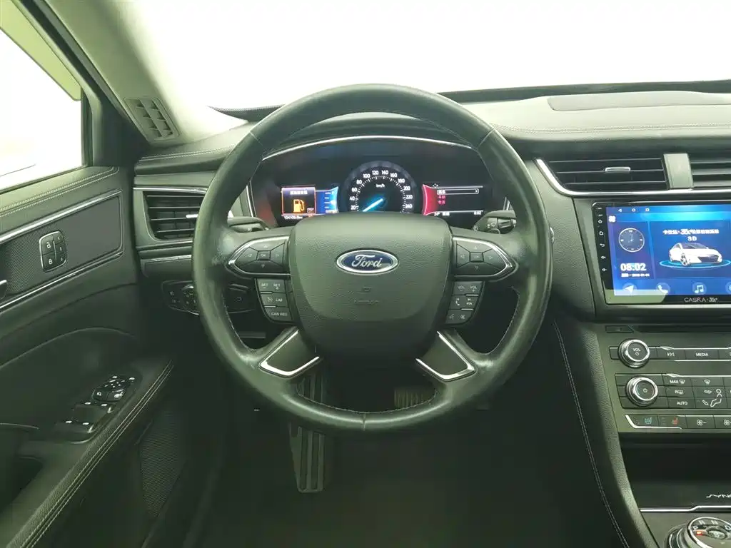 Ford Taurus 2015 EcoBoost 325 V6 Fashion фото 11