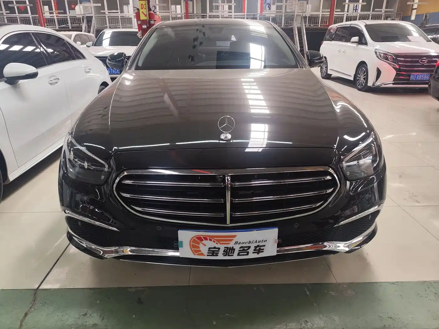 MERCEDES-BENZ E CLASS