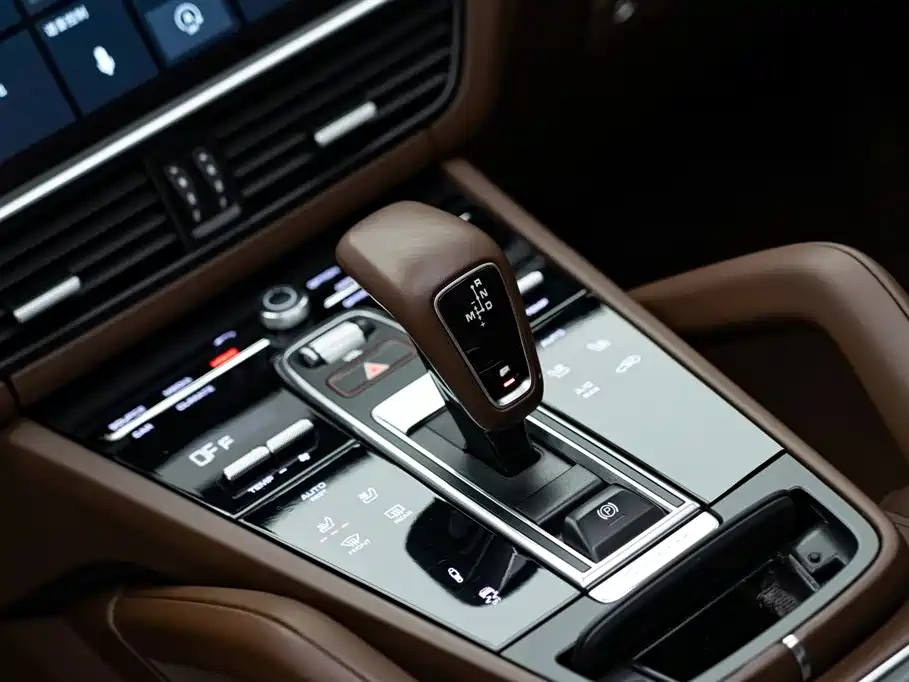 Porsche Cayenne 2019 Cayenne 3.0T фото 16