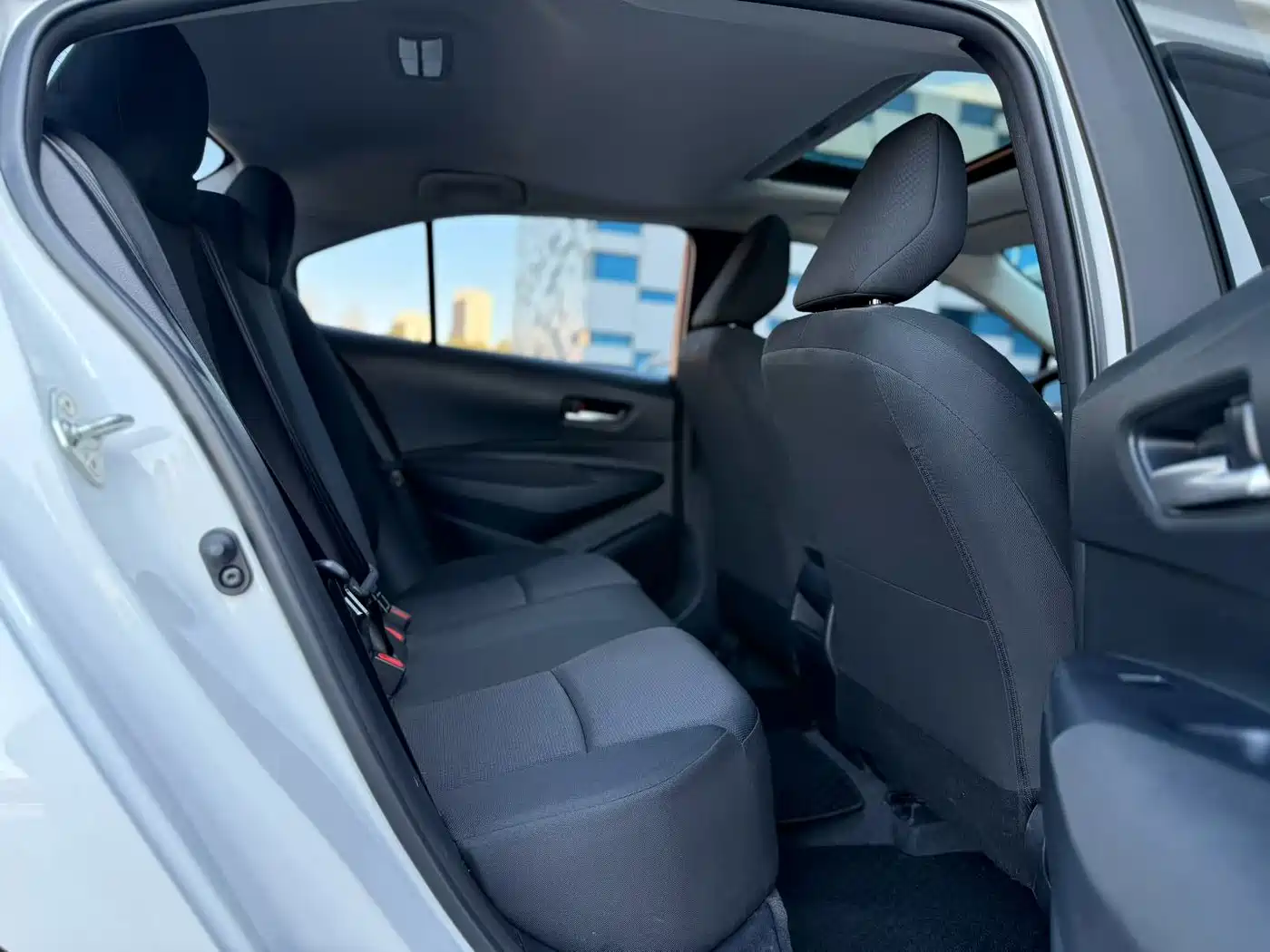 Toyota Corolla 2025 1.2T Elite Edition фото 6