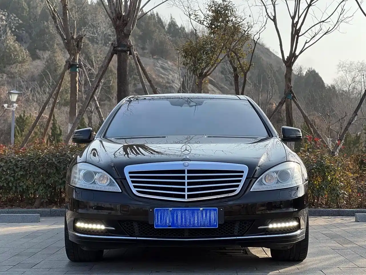 Mercedes-Benz S-Class 2012 S 400 L HYBRID Grand Edition фото 2