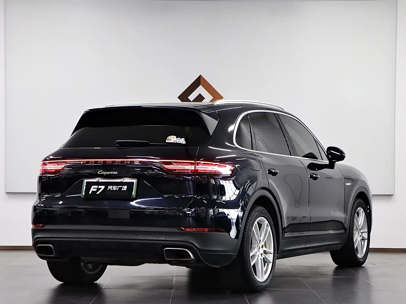 Porsche Cayenne New Energy 2021 Cayenne E-Hybrid 2.0T фото 6